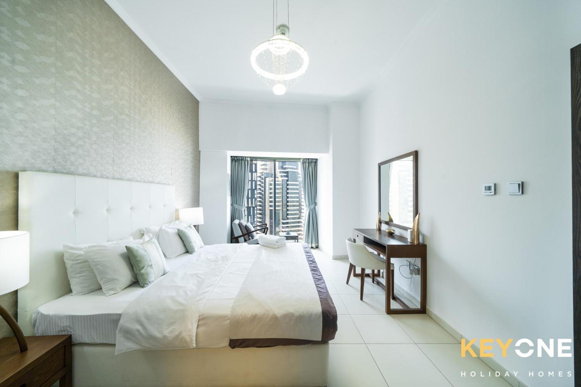 Lavish One Bedroom With Amazing Sun Deck & Pool Dubai Exterior photo